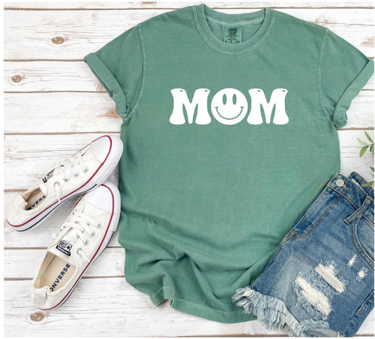 Mom Tee